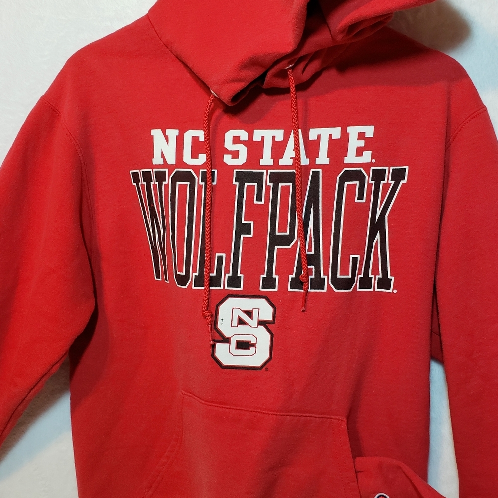 NC STATE SWEATSHIRT - Picture 2 of 5